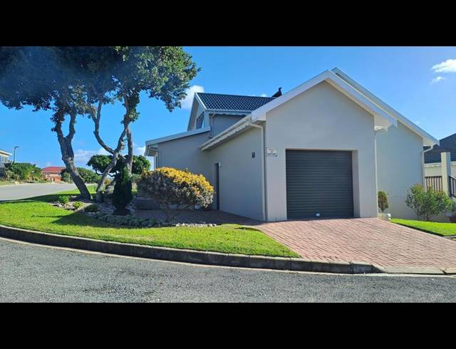 2 BEDROOM HOUSE FOR SALE IN STILBAAI-WES